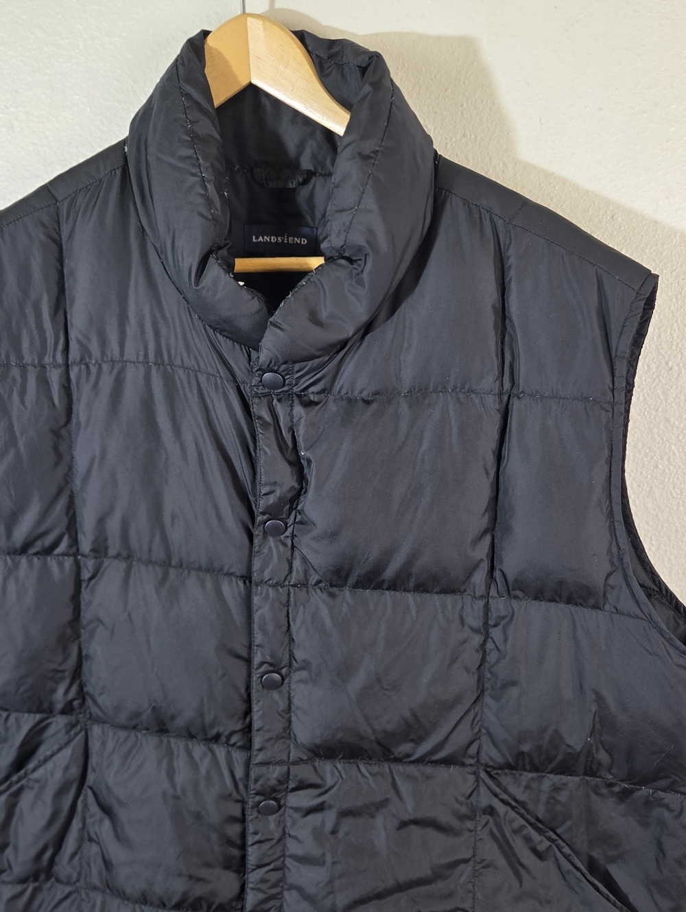 Lands End Mens XL Down Puffer Vest Black Full Snap Winter Lightweight Outdoor - Picture 8 of 11
